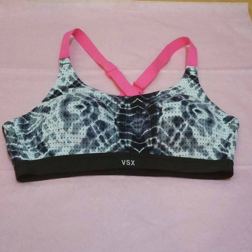 Victoria Secret VSX Sports Bra 34B